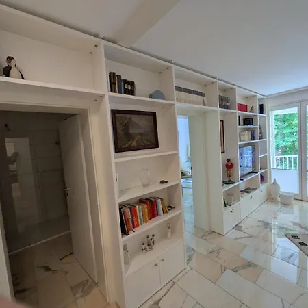 Luxusapartment Im Zentrum Apartman *
